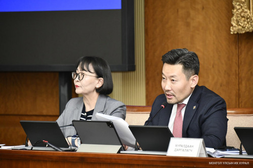 ТБХ:Монгол Улсын 2026 оны төсвийн тухай хуулийн төслүүдийн дөрөв дэх хэлэлцүүлгийг хийлээ